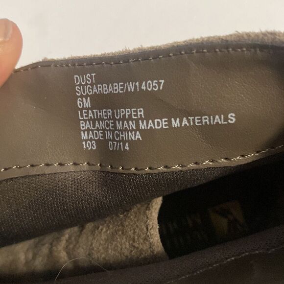 White Mountain Tan Heeled Booties - Picture 6 of 7